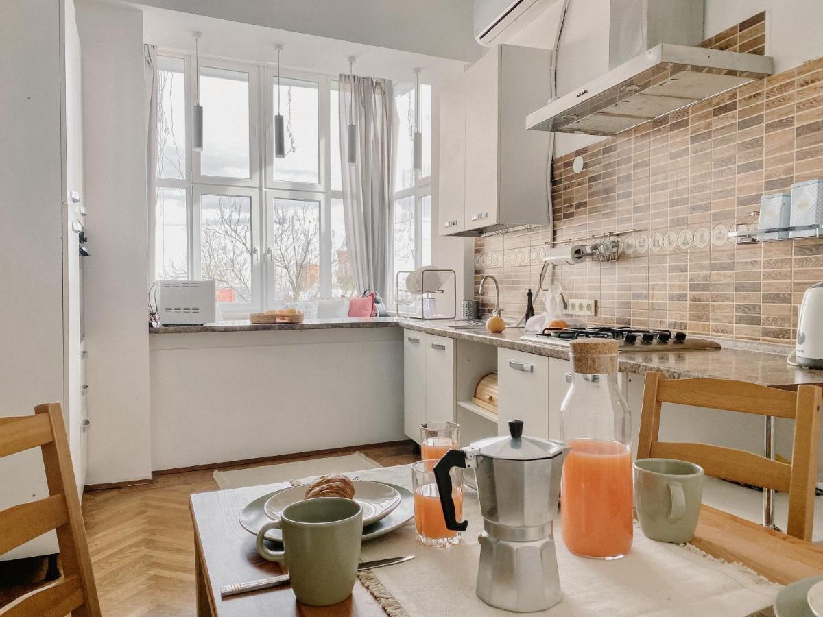Simsimdoba Apartman Csernyivci Kültér fotó