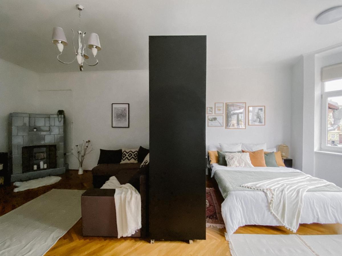 Simsimdoba Apartman Csernyivci Kültér fotó